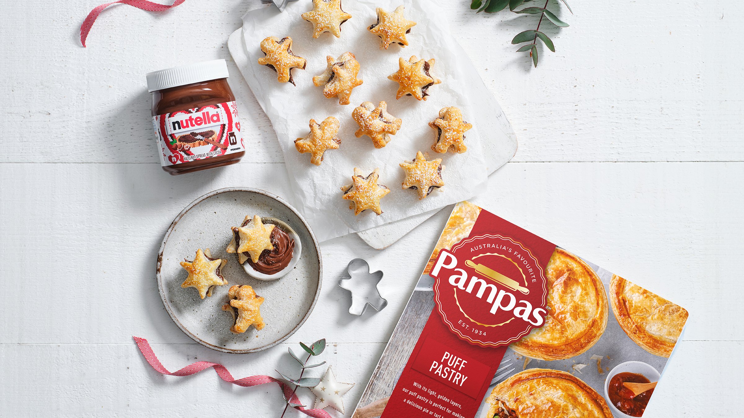 Gingerbread Men and Star Pastries for Nutella Fondue Pampas